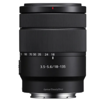 Sony A6700 Systeemcamera met E 18-135mm f/3.5-5.6 OSS Lens Kit
